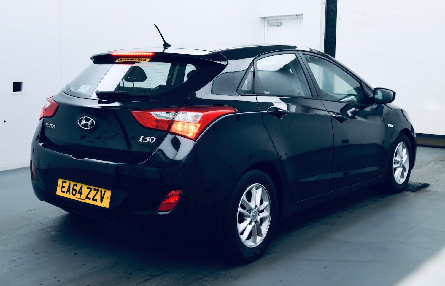 Used Hyundai i30 2014 for sale - 77292881: Photo 9