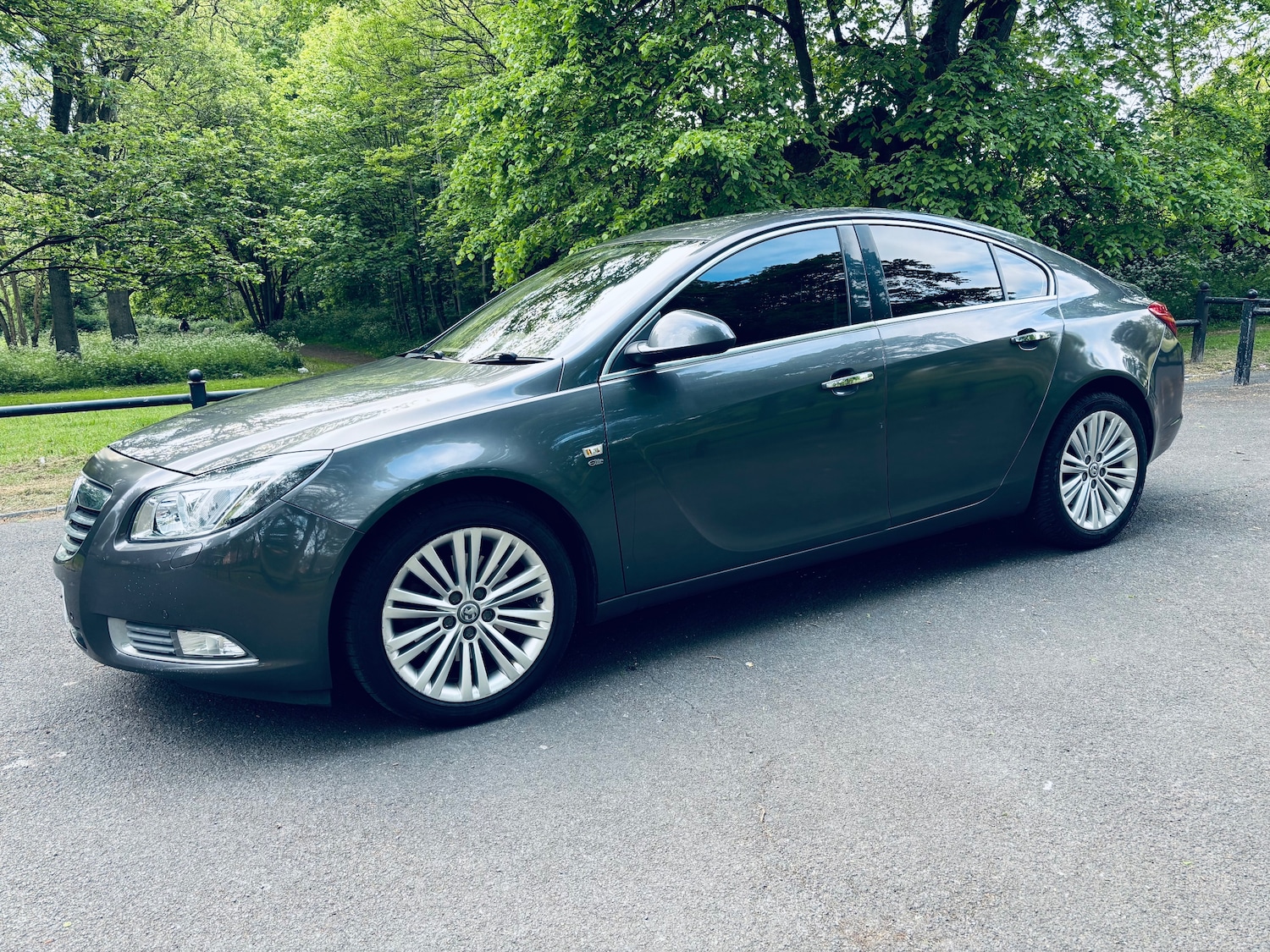 Used Vauxhall Insignia 2012 for sale - 76563154: Photo 3