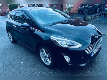 Used Ford Fiesta 2017 for sale - 78866103: Photo