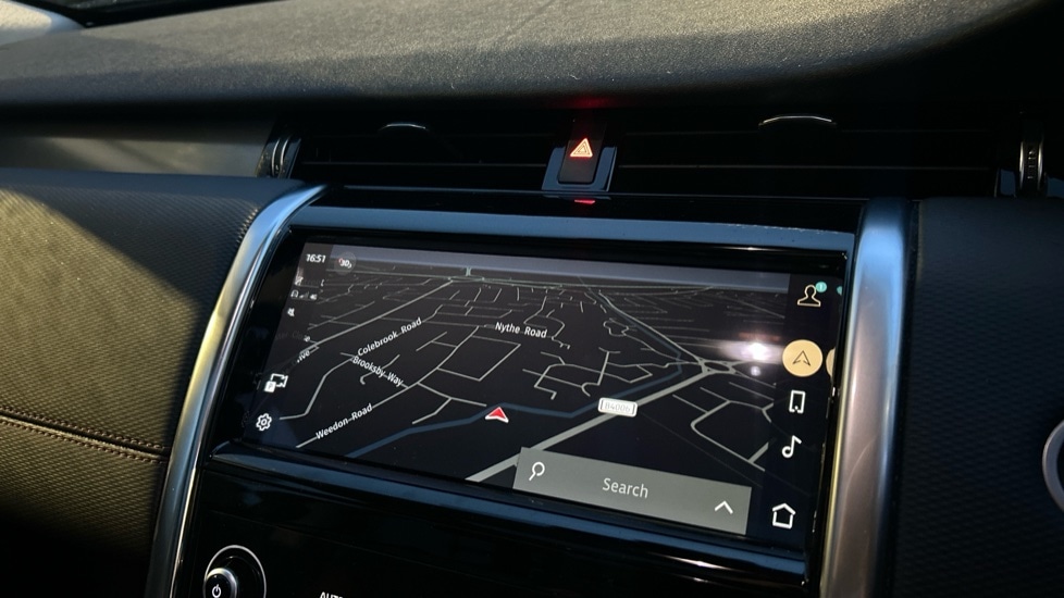 Used Land Rover Discovery Sport 2021 for sale - 76870144: Photo 11