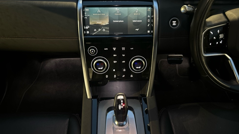 Used Land Rover Discovery Sport 2021 for sale - 76870144: Photo 14