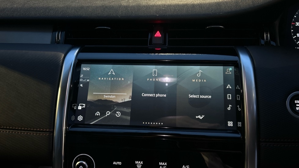 Used Land Rover Discovery Sport 2021 for sale - 76870144: Photo 29