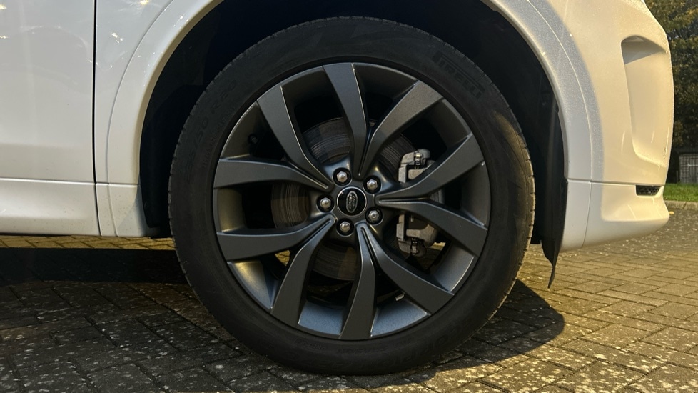 Used Land Rover Discovery Sport 2021 for sale - 76870144: Photo 33