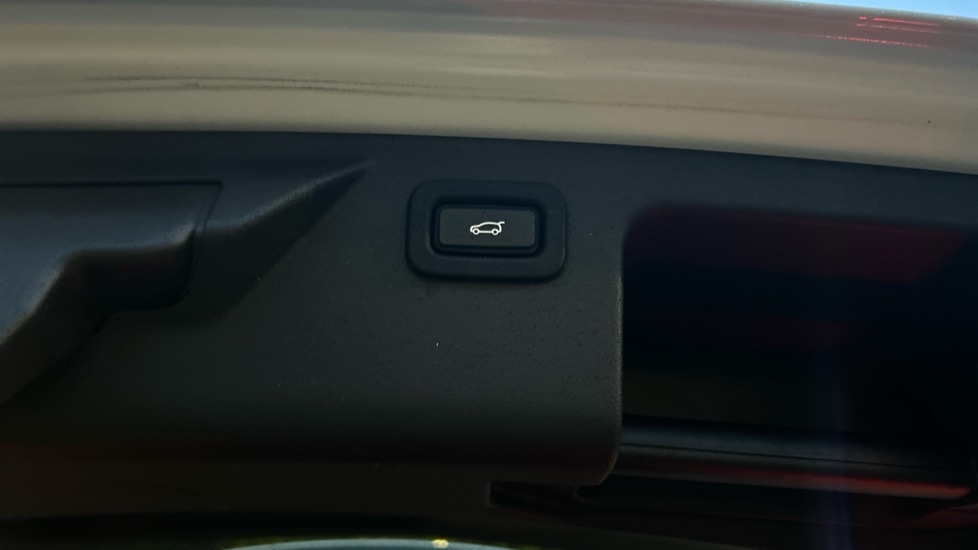 Used Land Rover Discovery Sport 2021 for sale - 76870144: Photo 39