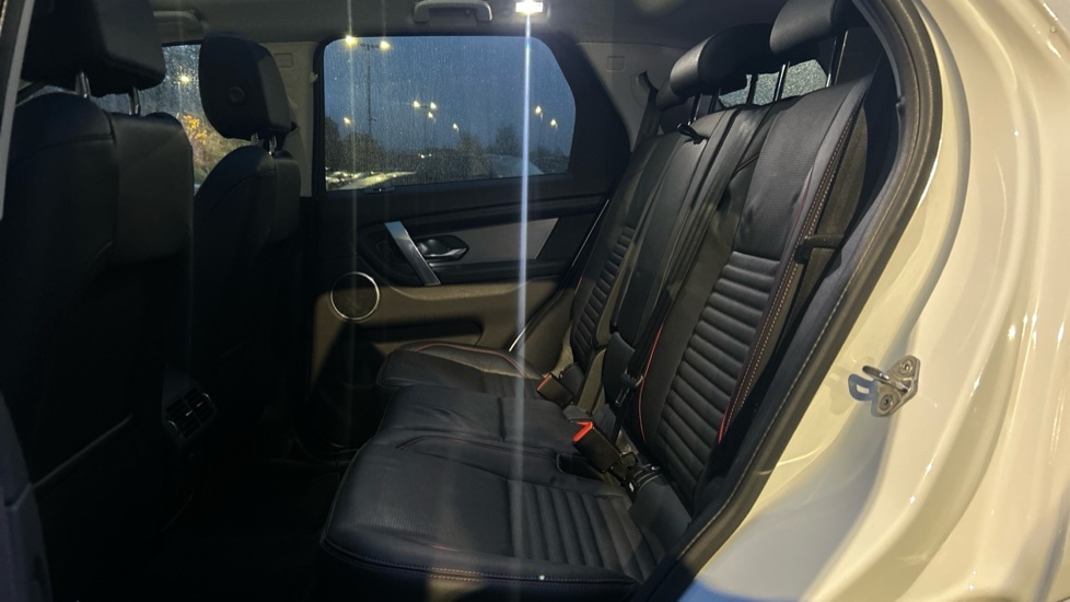 Used Land Rover Discovery Sport 2021 for sale - 76870144: Photo 4