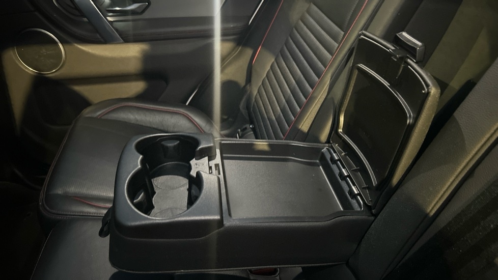 Used Land Rover Discovery Sport 2021 for sale - 76870144: Photo 53