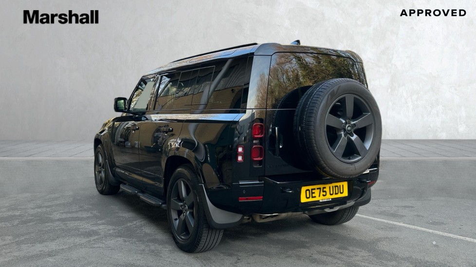 Used Land Rover Defender 2025 for sale - 77071039: Photo 2