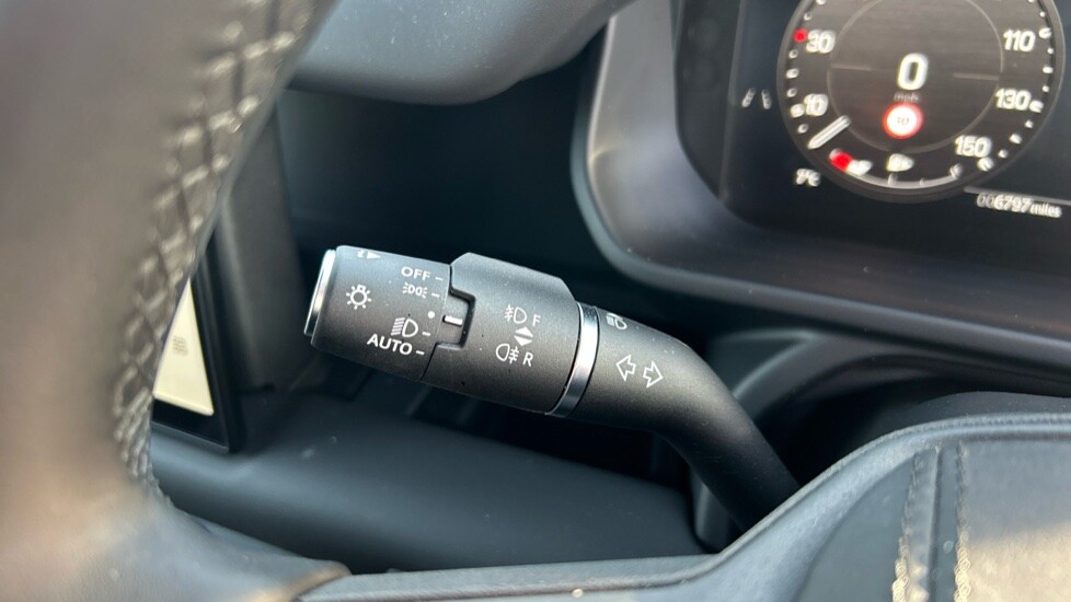 Used Land Rover Defender 2025 for sale - 77071039: Photo 37