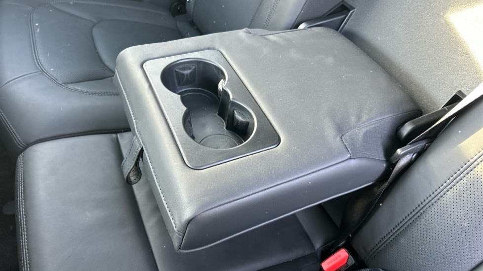 Used Land Rover Defender 2025 for sale - 77071039: Photo 52