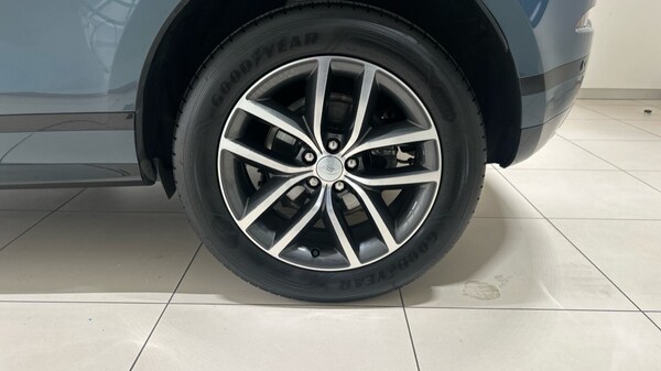 Used Land Rover Range Rover Evoque 2024 for sale - 75591057: Photo 8