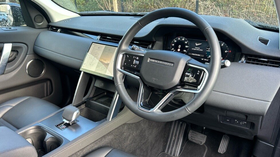 Used Land Rover Discovery Sport 2025 for sale - 76872042: Photo 28