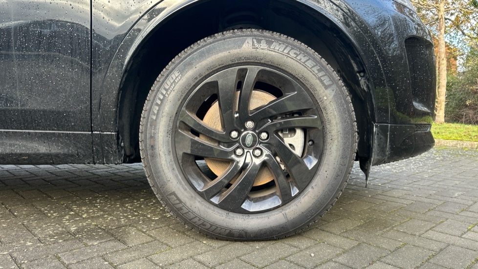 Used Land Rover Discovery Sport 2025 for sale - 76872042: Photo 33