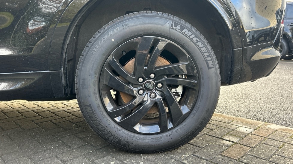 Used Land Rover Discovery Sport 2025 for sale - 76872042: Photo 8