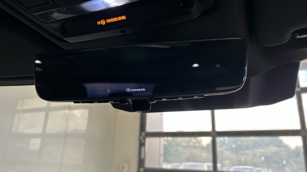 Used Land Rover Defender 2022 for sale - 76868938: Photo 47