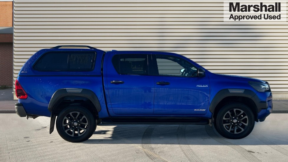 Used Toyota Hilux 2023 for sale - 76660990: Photo 2