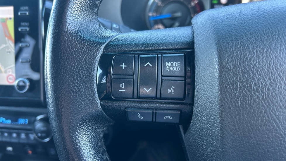 Used Toyota Hilux 2023 for sale - 76660990: Photo 25