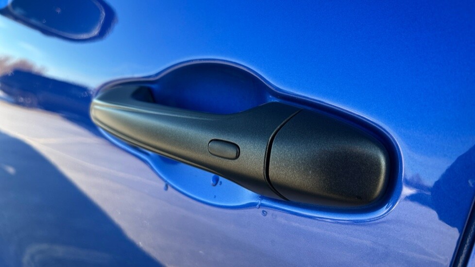 Used Toyota Hilux 2023 for sale - 76660990: Photo 59