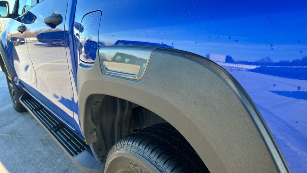 Used Toyota Hilux 2023 for sale - 76660990: Photo 61