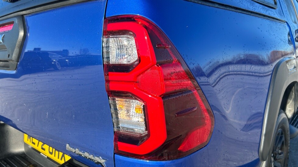 Used Toyota Hilux 2023 for sale - 76660990: Photo 63