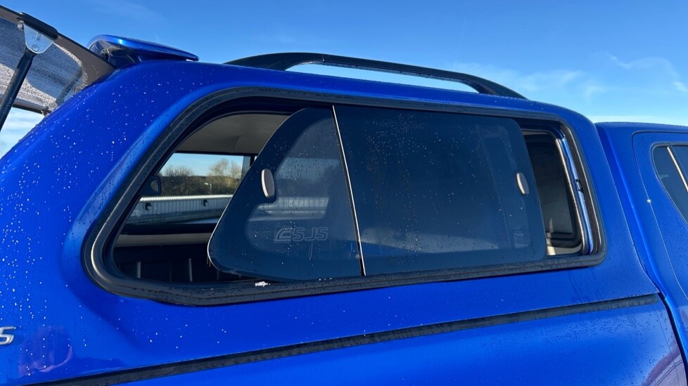 Used Toyota Hilux 2023 for sale - 76660990: Photo 65