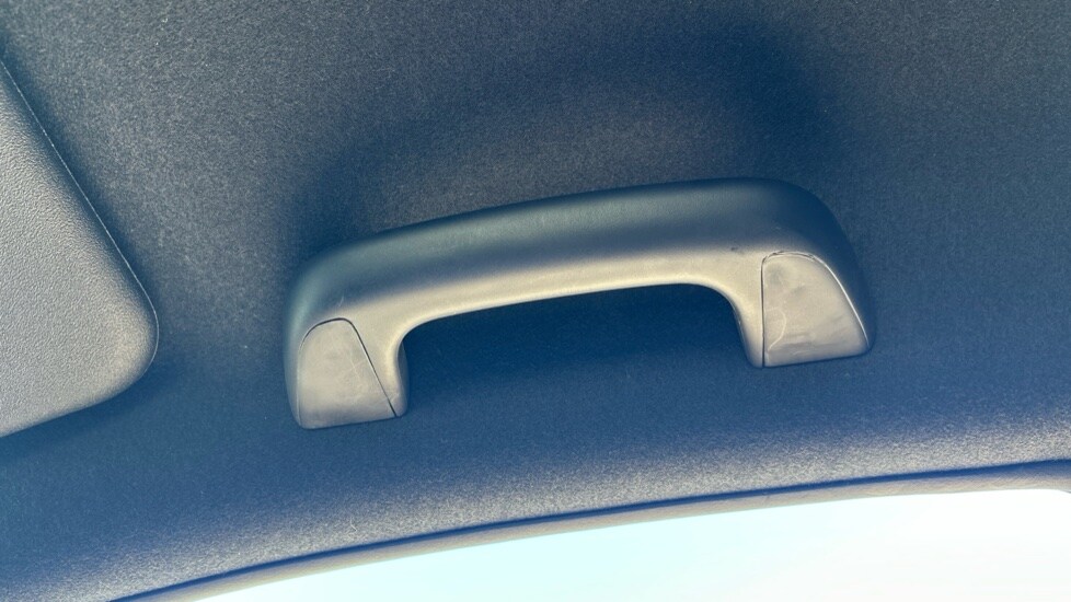 Used Toyota Hilux 2023 for sale - 76660990: Photo 71