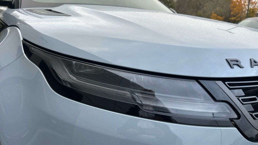 Used Land Rover Range Rover Evoque 2025 for sale - 76556900: Photo 17