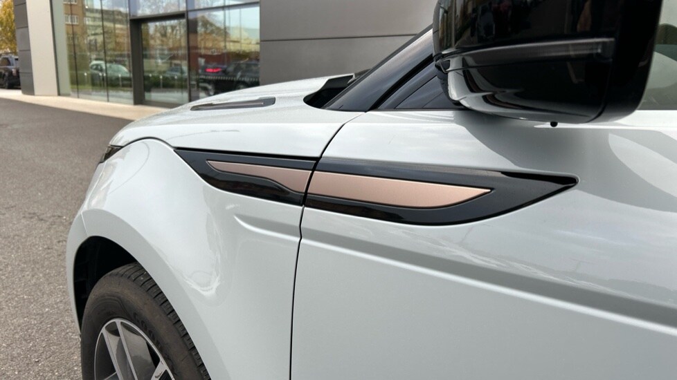 Used Land Rover Range Rover Evoque 2025 for sale - 76556900: Photo 20