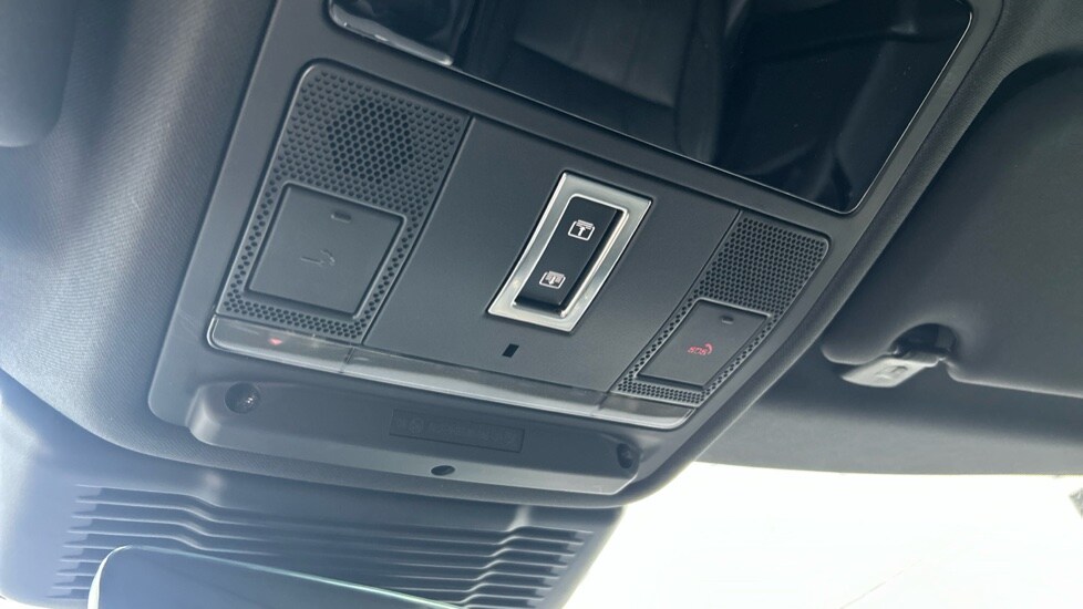 Used Land Rover Range Rover Evoque 2025 for sale - 76556900: Photo 42