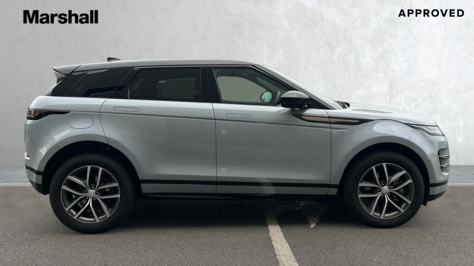 Used Land Rover Range Rover Evoque 2025 for sale - 76556900: Photo 5