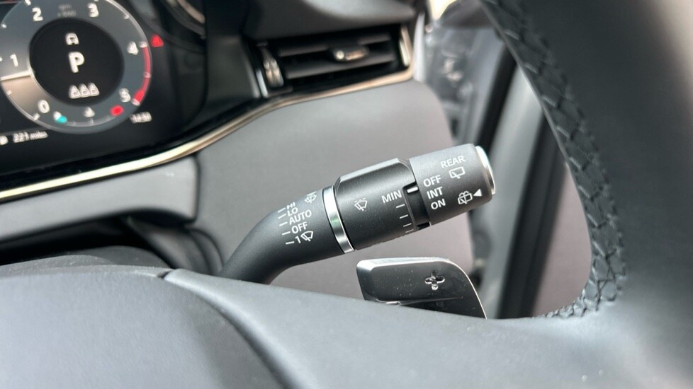 Used Land Rover Range Rover Evoque 2025 for sale - 76556900: Photo 50