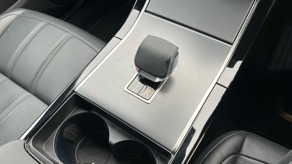 Used Land Rover Range Rover Evoque 2025 for sale - 77042961: Photo 13