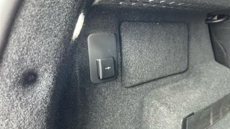 Used Land Rover Range Rover Evoque 2025 for sale - 77042961: Photo 23