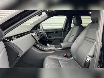 Used Land Rover Range Rover Evoque 2025 for sale - 77042961: Photo