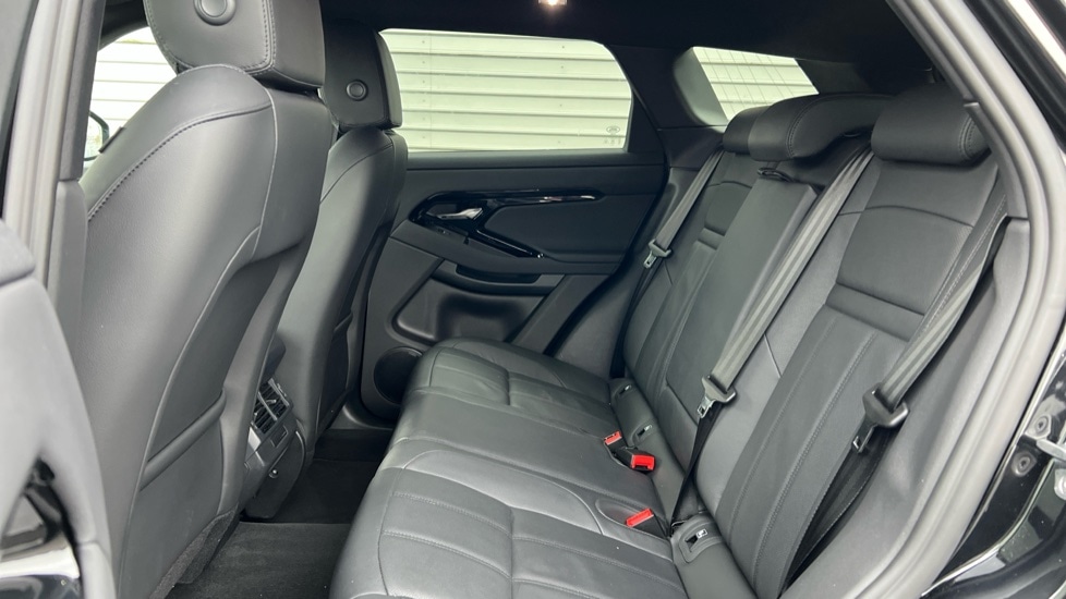 Used Land Rover Range Rover Evoque 2025 for sale - 77042961: Photo 4