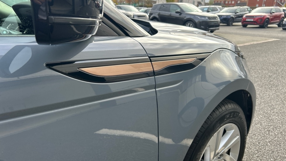 Used Land Rover Range Rover Evoque 2022 for sale - 76870142: Photo 21