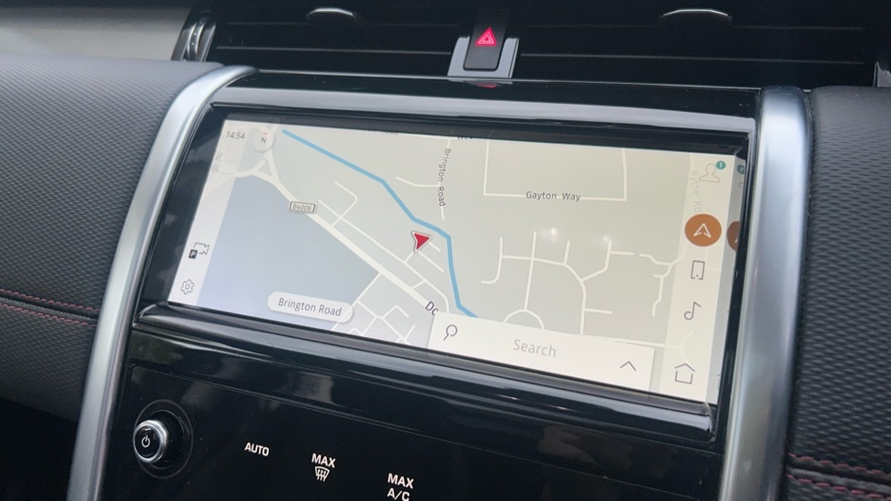 Used Land Rover Discovery Sport 2022 for sale - 76872929: Photo 11