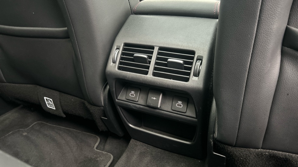 Used Land Rover Discovery Sport 2022 for sale - 76872929: Photo 18