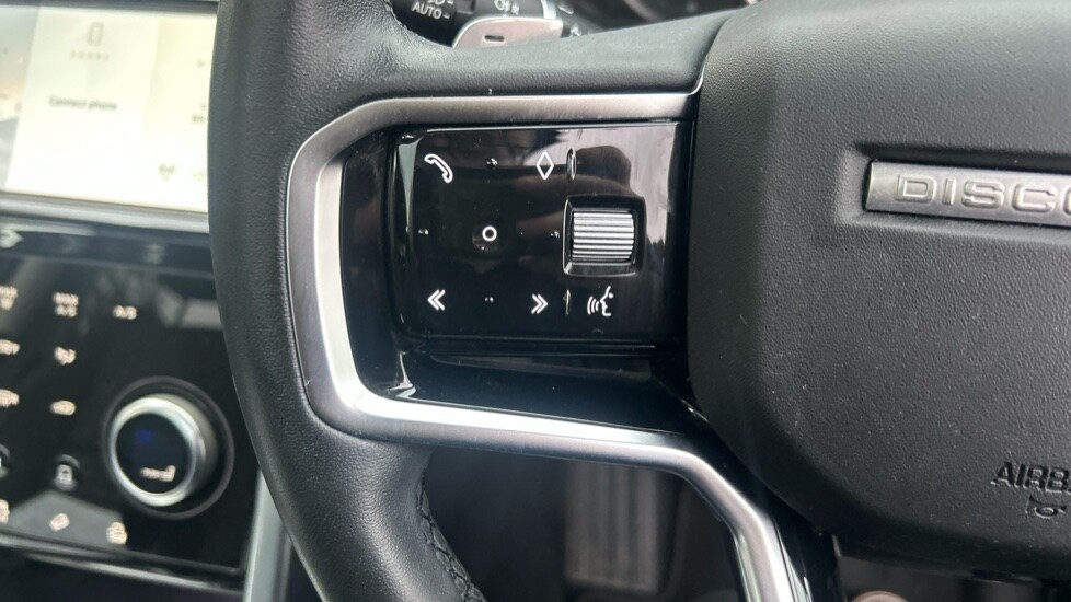 Used Land Rover Discovery Sport 2022 for sale - 76872929: Photo 42