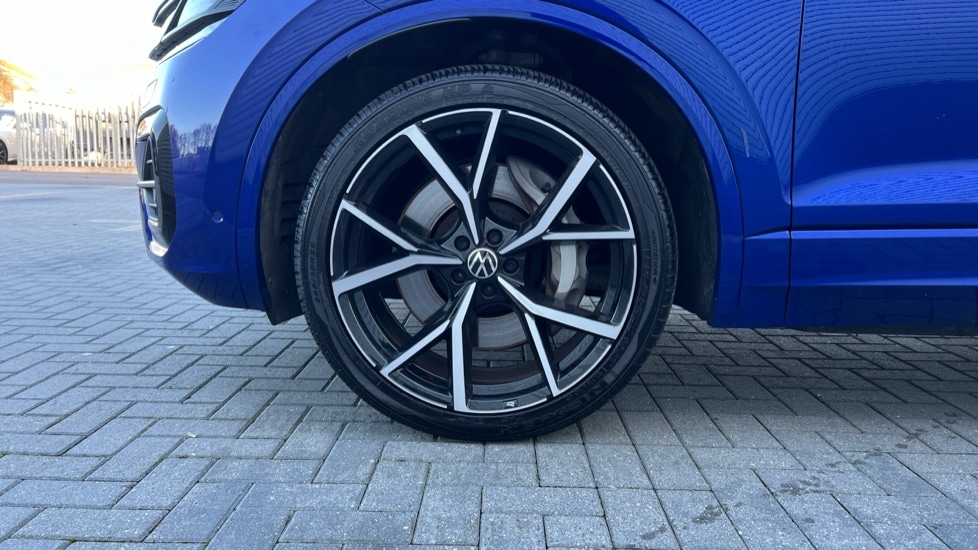 Used Volkswagen Touareg 2023 for sale - 76960179: Photo 17