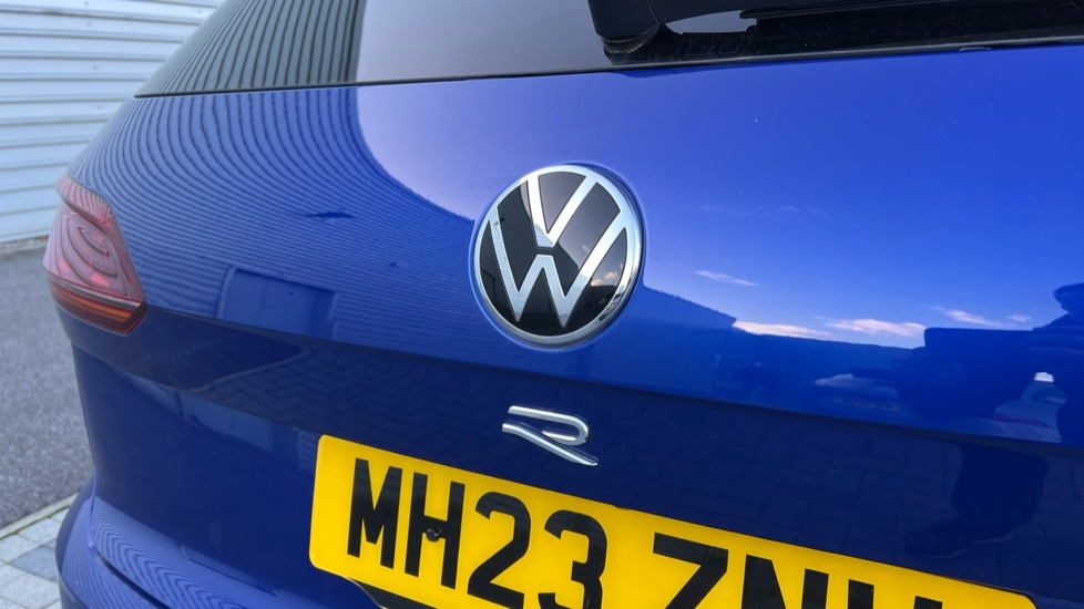 Used Volkswagen Touareg 2023 for sale - 76960179: Photo 25