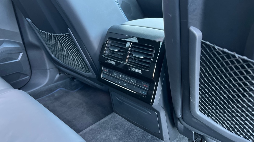 Used Volkswagen Touareg 2023 for sale - 76960179: Photo 43