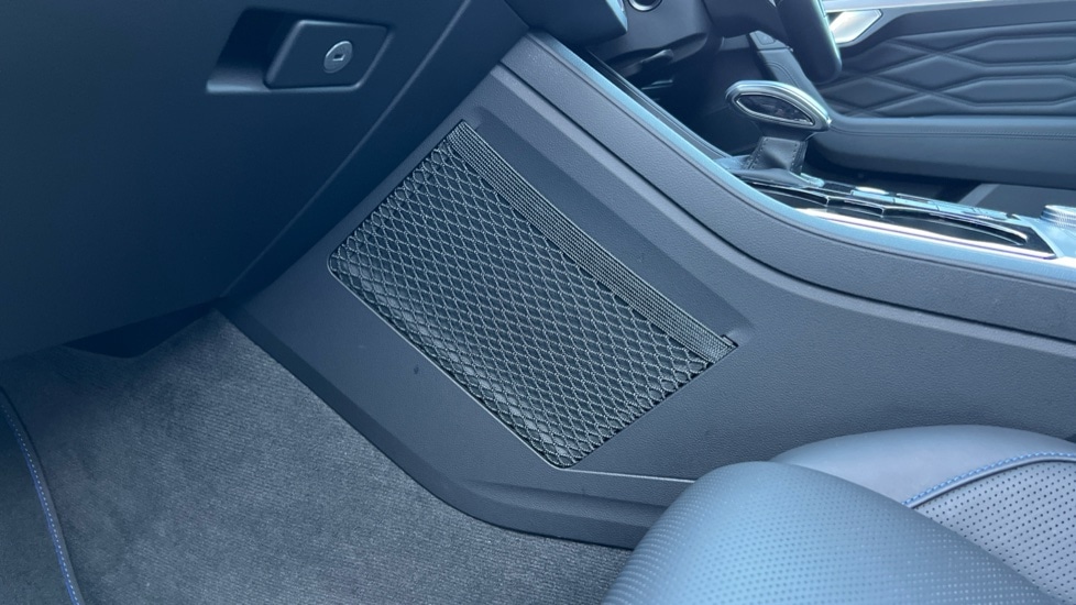 Used Volkswagen Touareg 2023 for sale - 76960179: Photo 57