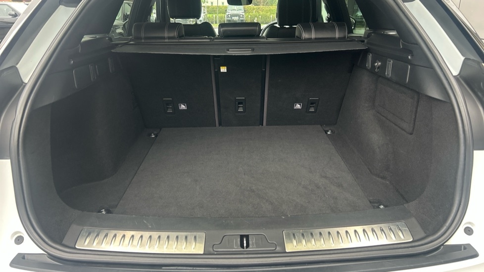 Used Land Rover Range Rover Velar 2018 for sale - 76442125: Photo 15