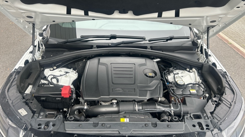 Used Land Rover Range Rover Velar 2018 for sale - 76442125: Photo 16
