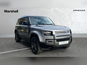 Land Rover - Defender