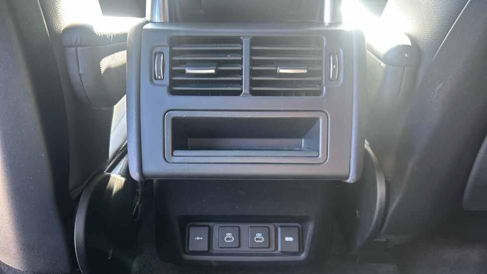 Used Land Rover Discovery 2021 for sale - 76007741: Photo 25