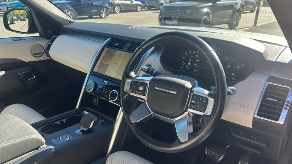 Used Land Rover Discovery 2021 for sale - 76007741: Photo 9