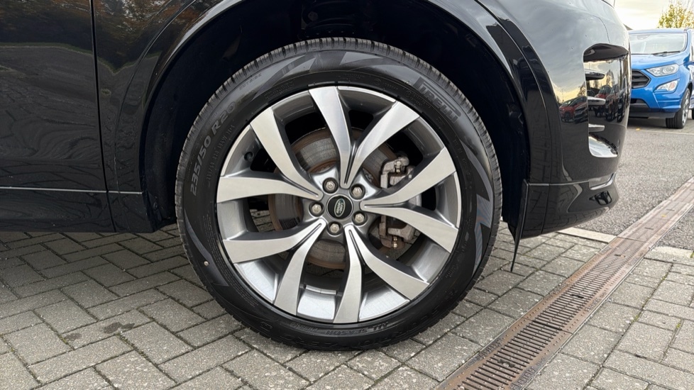 Used Land Rover Discovery Sport 2024 for sale - 76870136: Photo 8