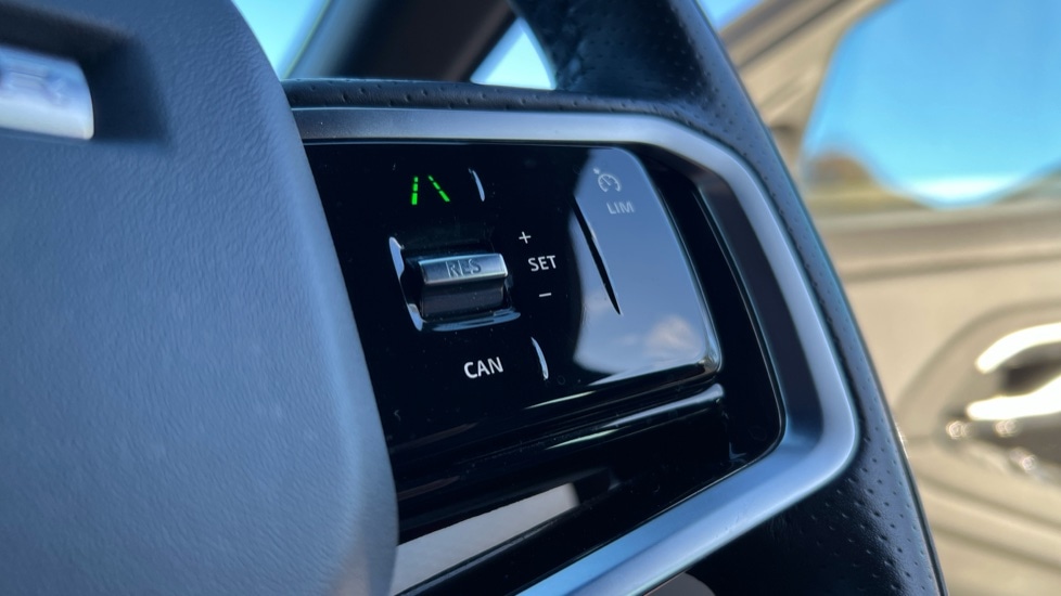 Used Land Rover Range Rover Evoque 2021 for sale - 76959968: Photo 40