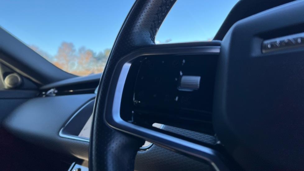 Used Land Rover Range Rover Evoque 2021 for sale - 76959968: Photo 41